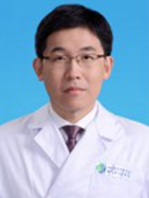 蔡震