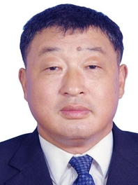 李成龙