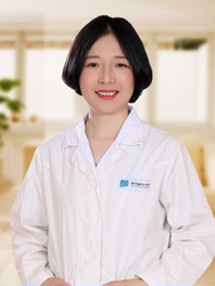 张莉