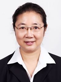 王彤
