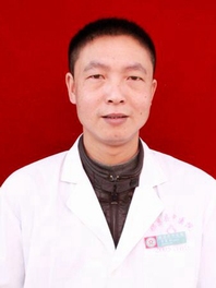 曹东初