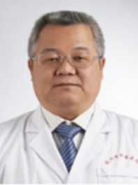 潘月龙