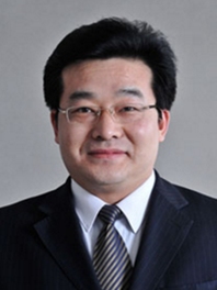 梁江久
