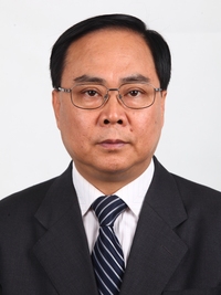 李新立