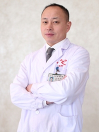张毅