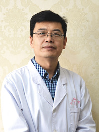 潘东亮