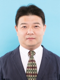 杨翀