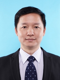 诸力伟