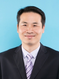 黄世恩