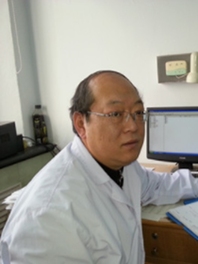 李大伟