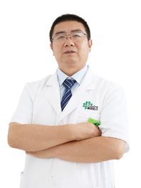 张子泰