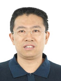巢长江