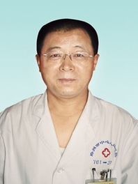 王德新