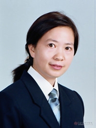 周芳
