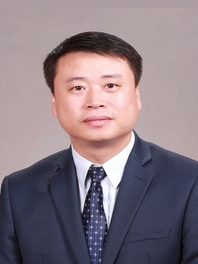 王桂新
