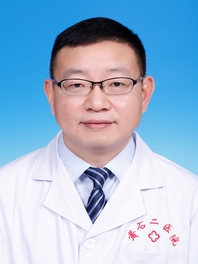 张卓然