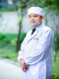 徐少华