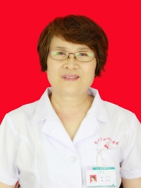 李侠