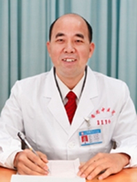 龙荣尊