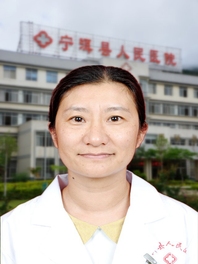 李晶