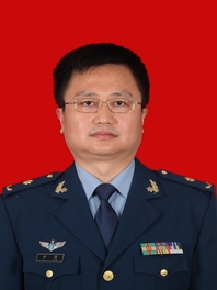 李颖
