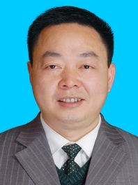 杨雄业