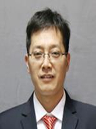 王新宇