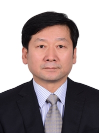 梁文龙
