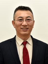 谷伟中