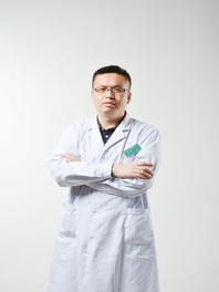裴华
