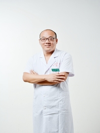 王飞