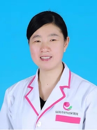 黄满华