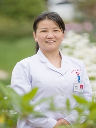 李亚宁