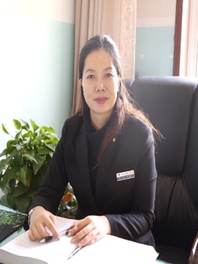 贾小青