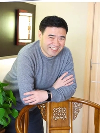 王建华