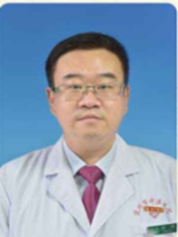 李伟
