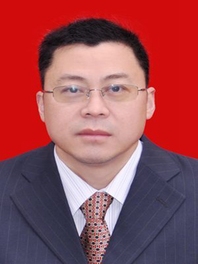 侯凌云