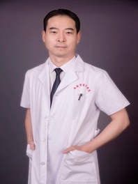 遆振宇
