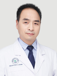 李旭